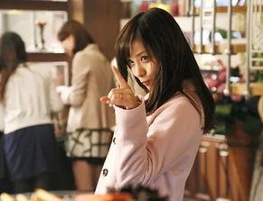 娱乐吃瓜酱俩人一起将就,俩人携手共度甜蜜时光